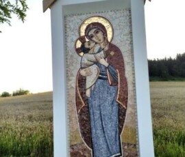 Trpín boží muka, boží poklony v Trpíně, mozaika Panny Marie ve farnosti Bystré u Poličky